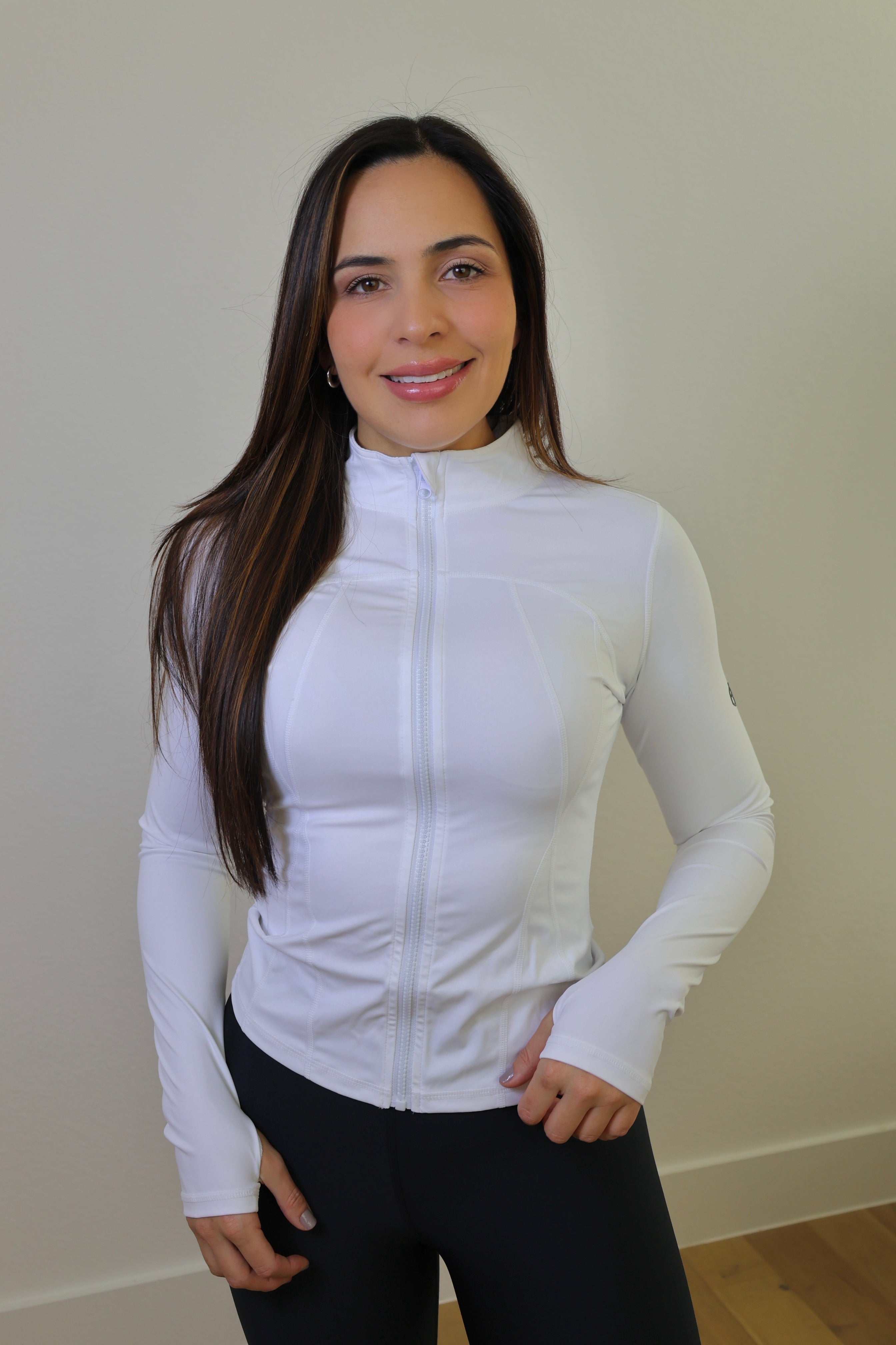 Aella Momentum Jacket